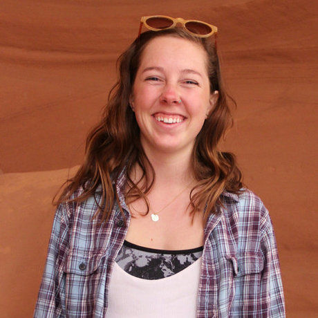 Headshot anna groman