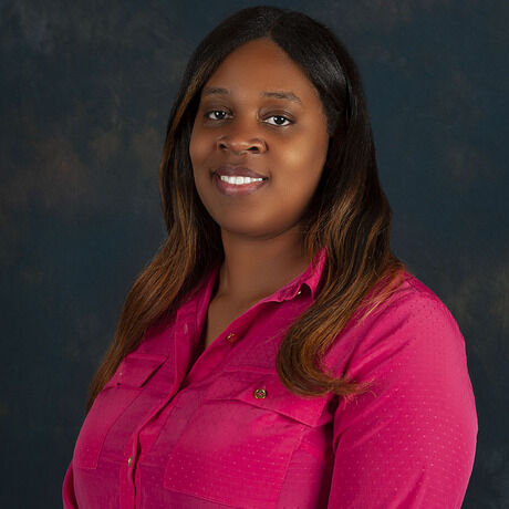 Allisha green headshot