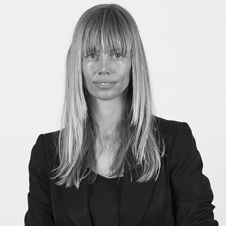 Emily mcgregor headshot sept 2015 cropped
