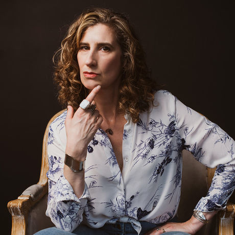 Branding 0012 square