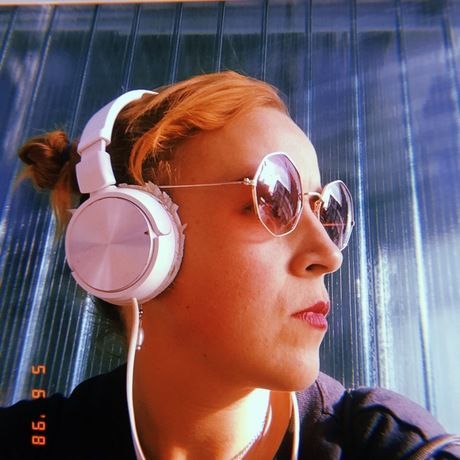 984e2de1 0474 41f3 8569 860f4384b1ff