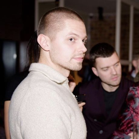 8367e6e7 fa92 4cd3 abe4 1e520f698ed9