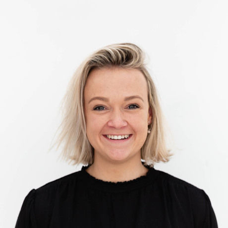 Kh sbd headshots2018 sophie 0001