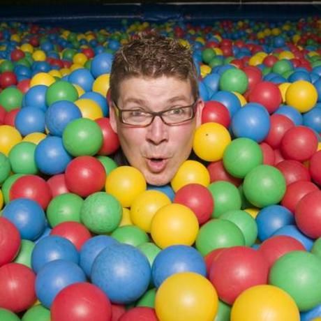 L b9328738685eb86f26421ce36a445e98