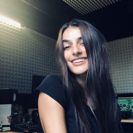 51673545 2621 45ae 8f87 684e9451e2fd