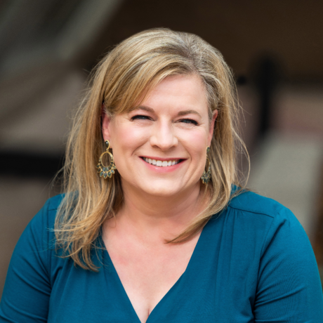 Joanna meyer headshot square