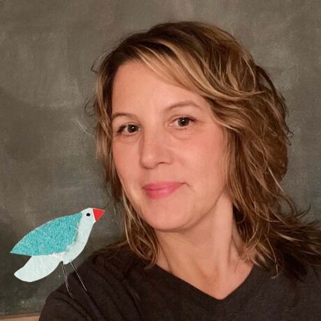 Amy jan2022 newhair square bird