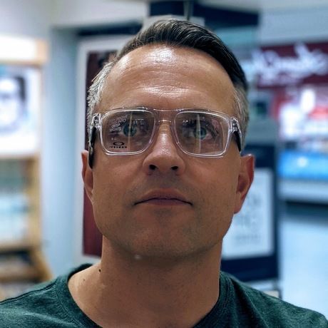 00100dportrait 00100 burst20190918155121863 cover