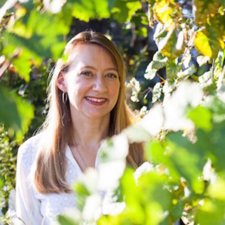 Carlarobertson300x300