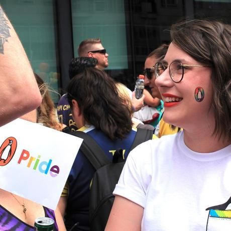 D6897693 8075 4234 8f6d 50cdf8c36cbd