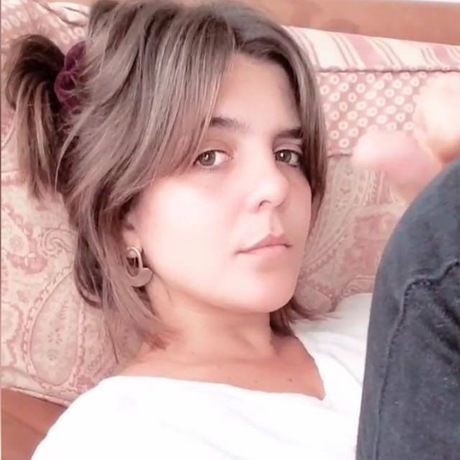 4fe80cb2 b616 4c2c 882f 5daf52517861