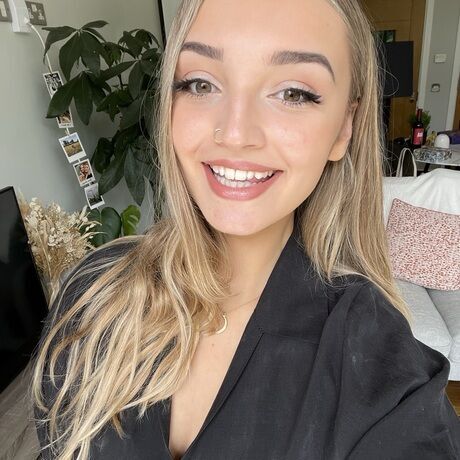 8d390d3e 5b7c 434e ad0a a49e830fe3af