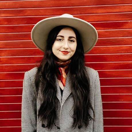 34b9aca9 f96f 4085 b675 6694fa00cd59