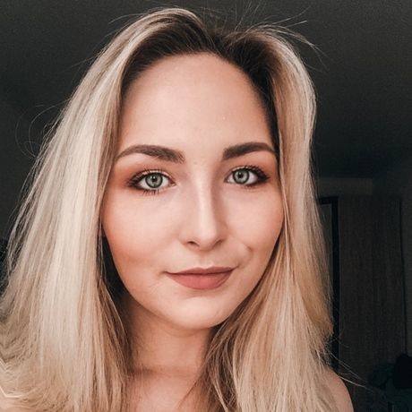 2dcf4b79 ac9c 4d76 9f3e 2646cac5663f