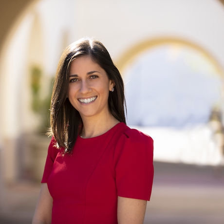 Amanda nachman headshot