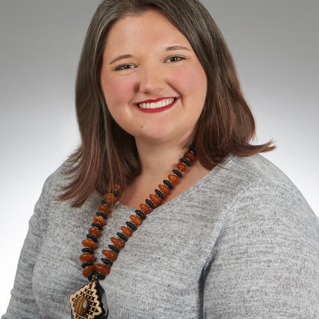 Sydney carter headshot