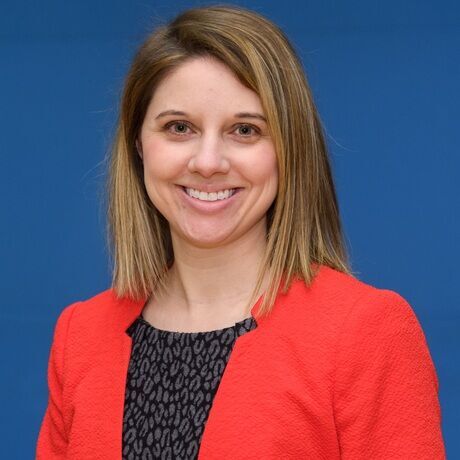 Maureen iselin headshot 1 