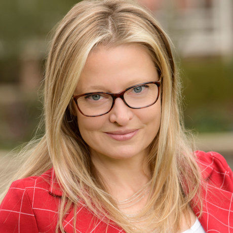 201606371 harrison misha 0149 headshot smooth sm