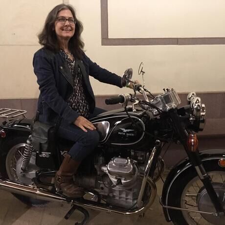 899e4ee6 608e 4bae bff8 1a3ca53c5592