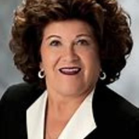 Teresa moisant headshot   copy