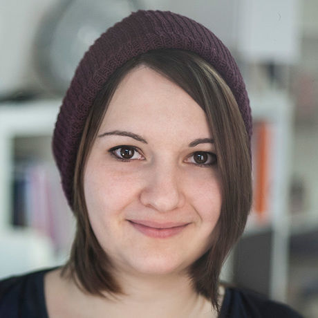 Portrait verena square