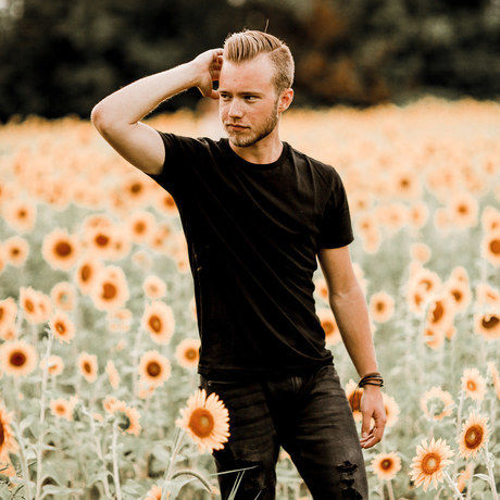 9428c174 f02e 43fb 869c 37e3ad611ac7