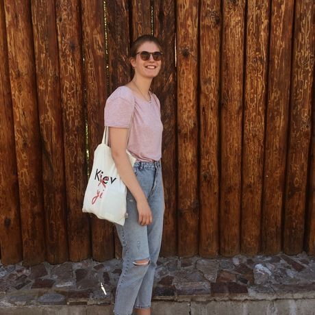 E77e7679 353c 4393 a38a e3533aa4a7b0