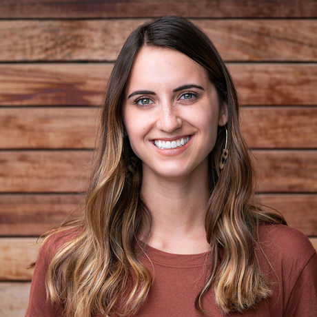 Meganivy headshots may2019 2resized 1