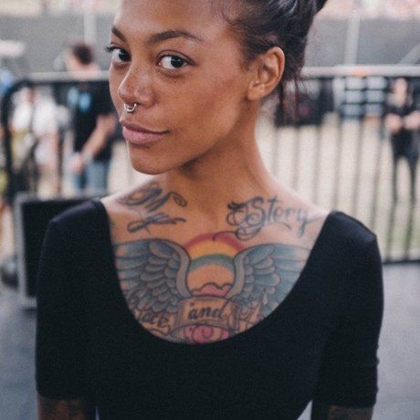 1e3baa65b5d76617de9f80176836c745