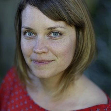 Sarah minarik   headshot   smaller