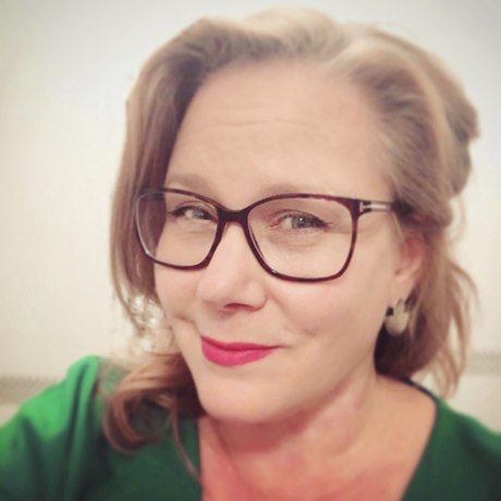 Jodi lucas headshot