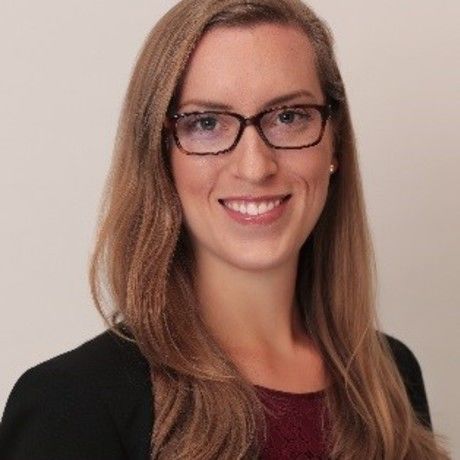 Meredith smith headshot  1 