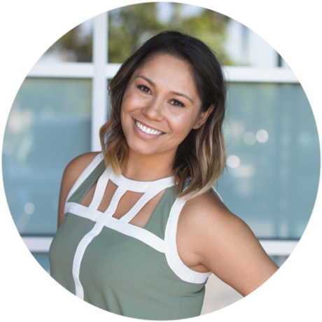 Ashley headshot circle