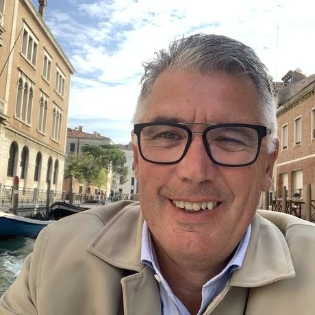 73f21933 9b49 4c60 90ef f471836946dd