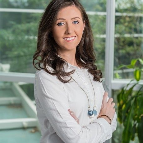 Lng headshots ea2 2759 cropped