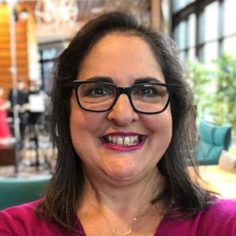 Dora lipper headshot cropped 864x1024