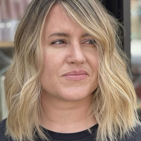 Jthomas 2022 headshot