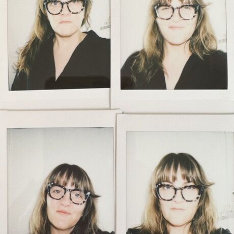 06a8ba82 f330 46d4 9c7b 94799c8d4de9