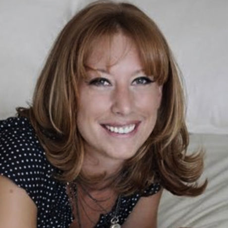 Shannon h mariani headshot for champlain