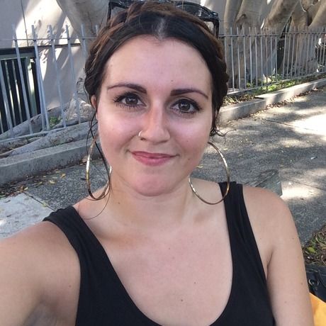 Hi