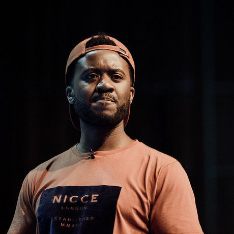 48925495576 c3d8c9e13d c