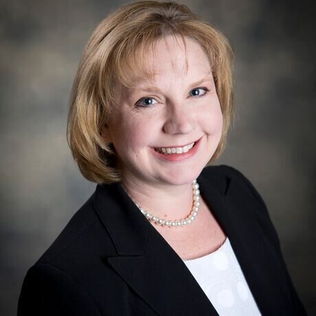 Jennifer schenck headshot