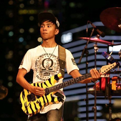 63dce317 b812 43a1 a995 364f46ce569d