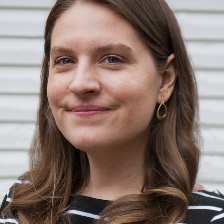 Lindsey yancich headshot