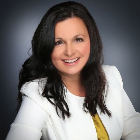 Headshot ii   fall 2014