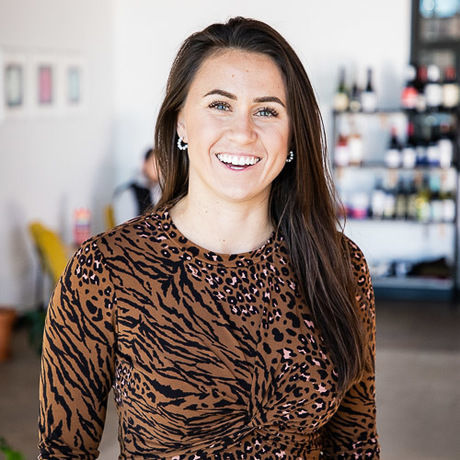 Meggiewilliams headshot