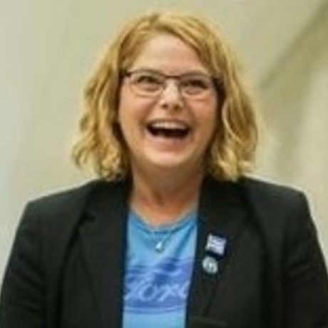 Heather coach cu smile2