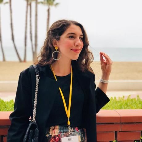 33010f4d c7b7 4b9f 80e6 891d143eb0eephotographs by sila