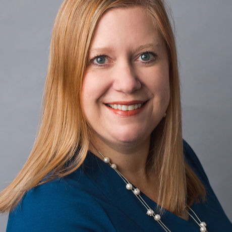 Robyn davis sekula headshot dec 2019