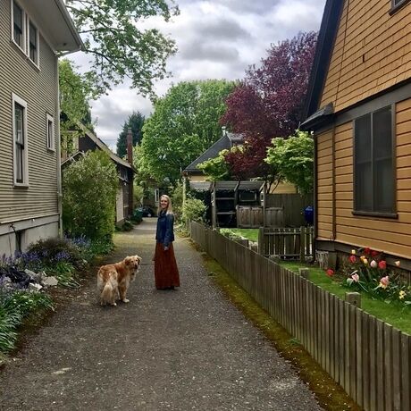 Aa300417 e372 4212 9c47 fd41e4ed06b4